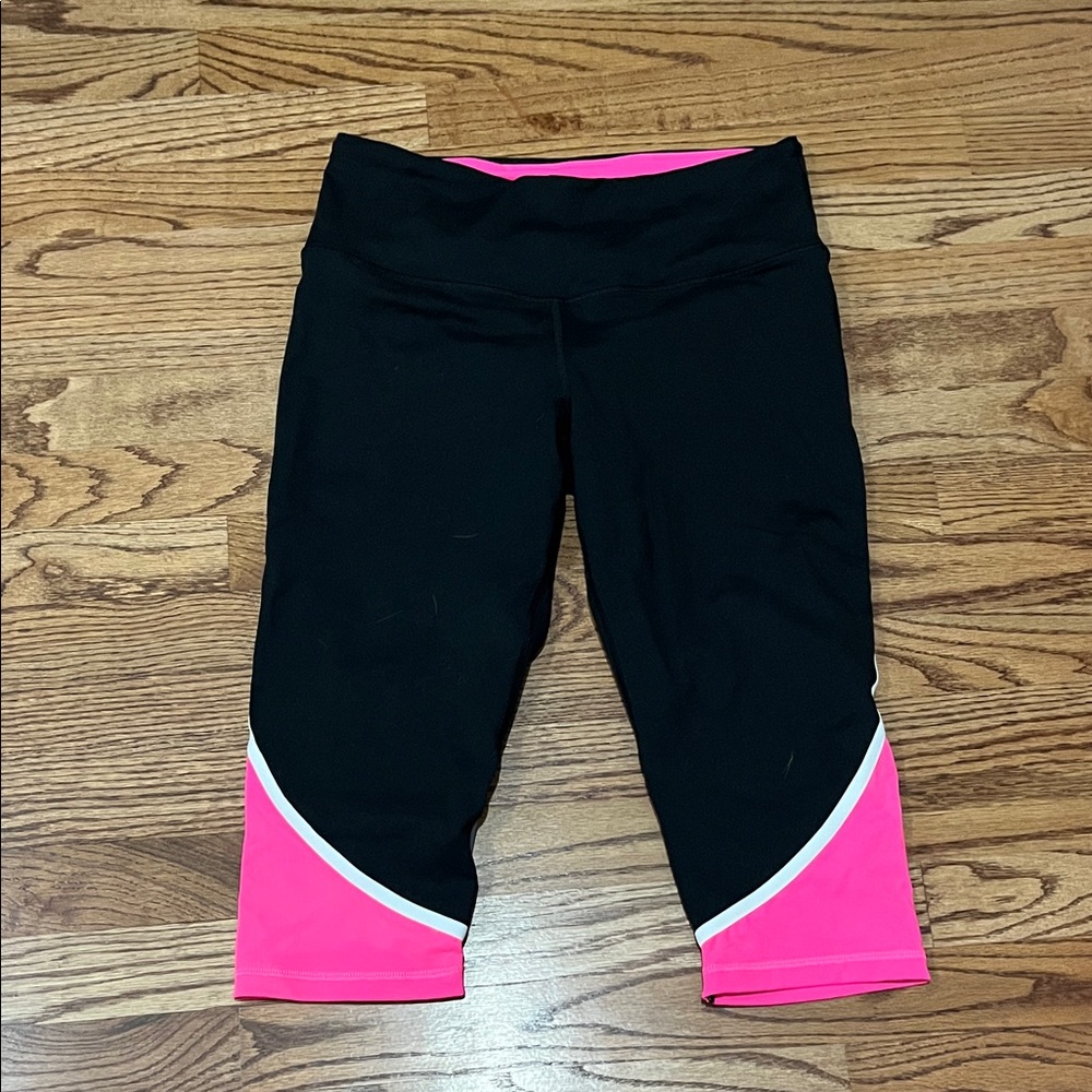 VSX Knockout Crop Leggings